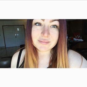 Meet your Posher, Brianna